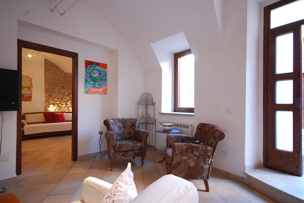 Appartamento Terni Centro ห้อง รูปภาพ